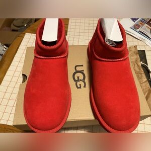 UGG Classic Ultra Mini
